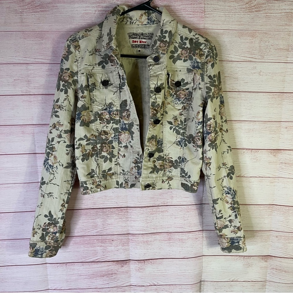 Hot Kiss Floral Jean Jacket Size Medium